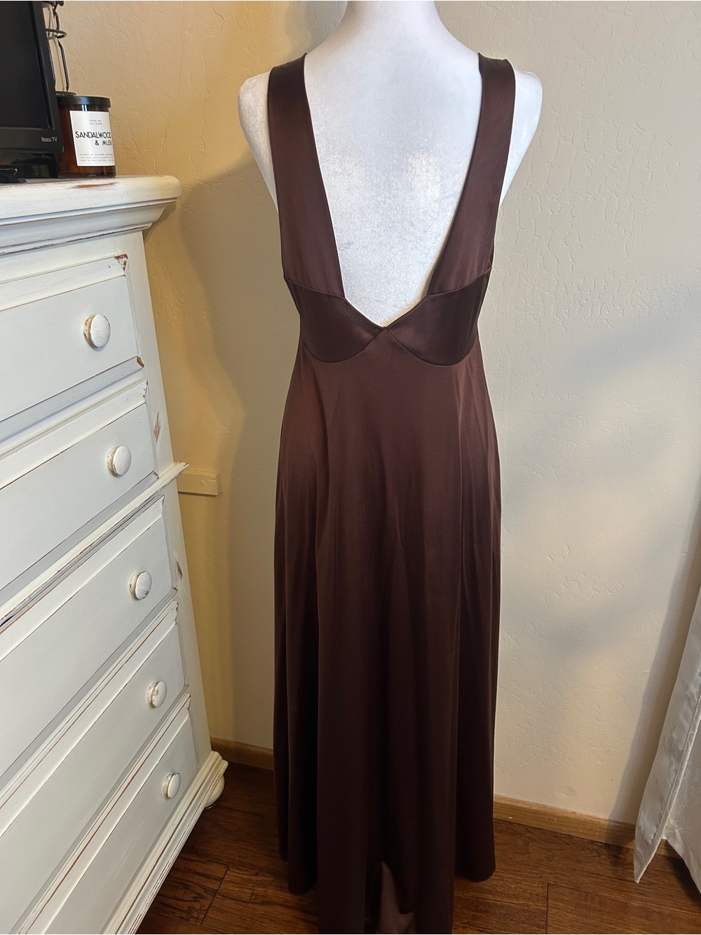 Vintage Vanity Fair Brown Nylon Full Length Slip Dress Size 36 Cottagecore - Picture 2 of 5